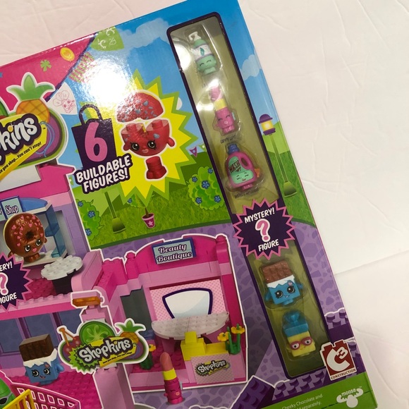Shopkins Shopville Town Center Buildable Playset - Picture 4 of 9